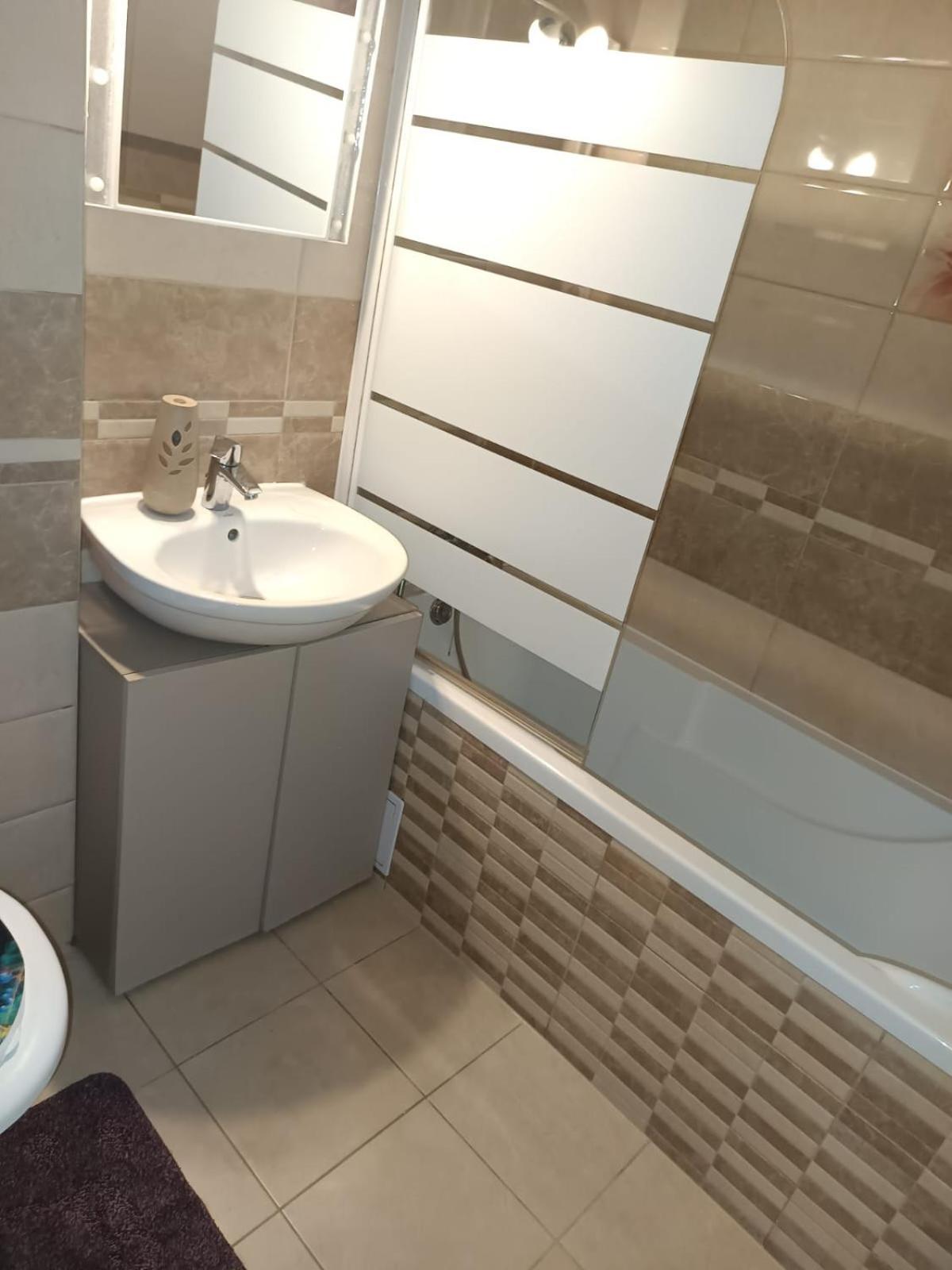 Apartament Regim Hotelier Elis Μπρασόβ Εξωτερικό φωτογραφία